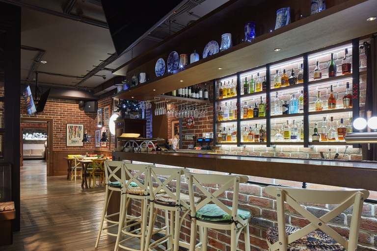 Food & Drinks 4, AmstelSki Hotel, Nadvirnians'kyi
