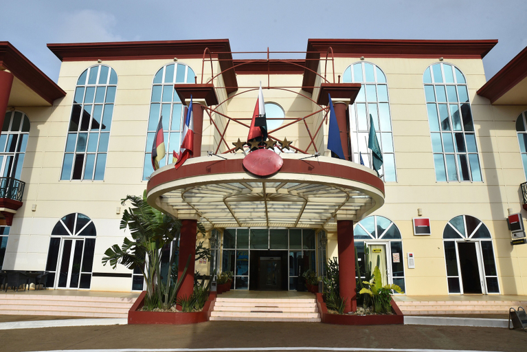 Exterior & Views 2, Le Grand Hotel Diego, Diana