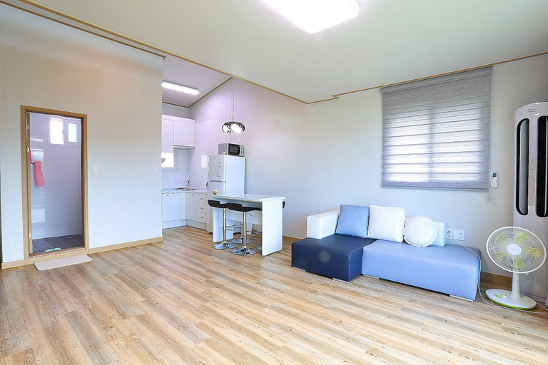 Bedroom 2, Sangchune, Seogwipo