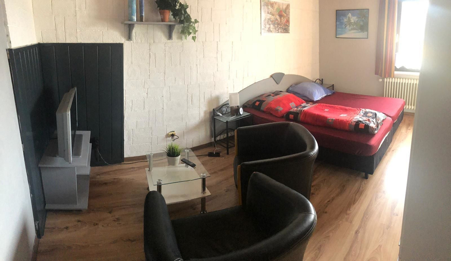 Bedroom 5, Pension Lume, Neuwied
