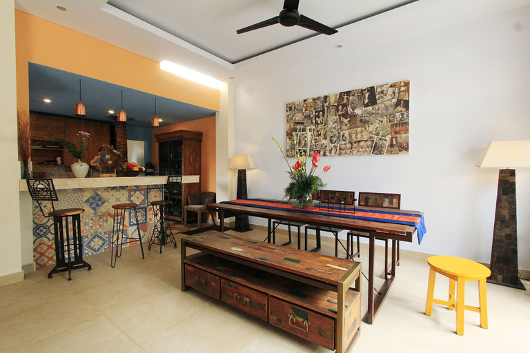 Food & Drinks, Villa 5S, Gianyar