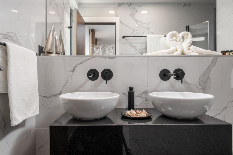 Bathroom 5, VIPo Prestige Apartments, Podstrana