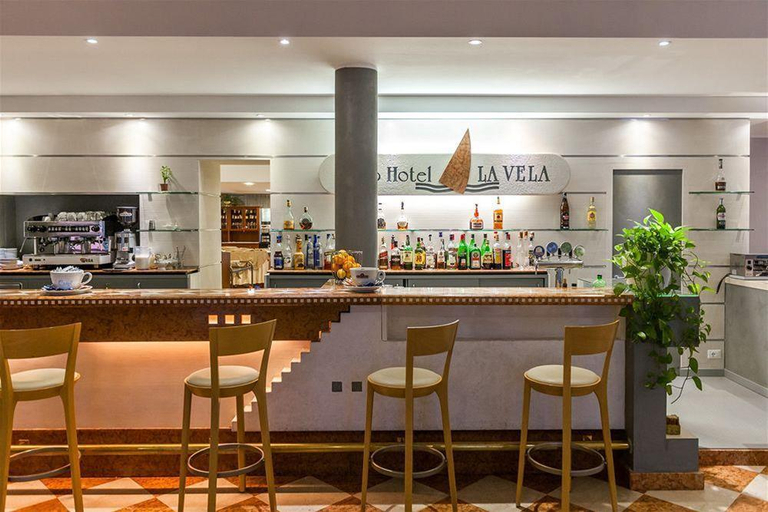 Food & Drinks 5, Club Hotel la Vela, Trento