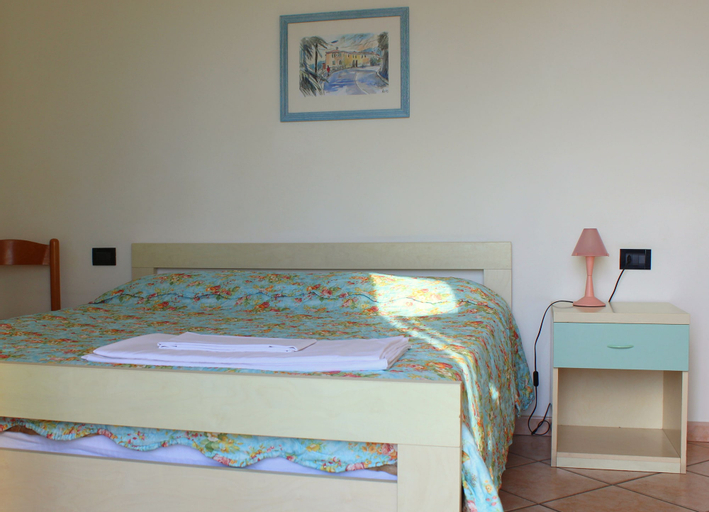 Bedroom 5, Casa Vacanze Tra Gli Ulivi, Savona