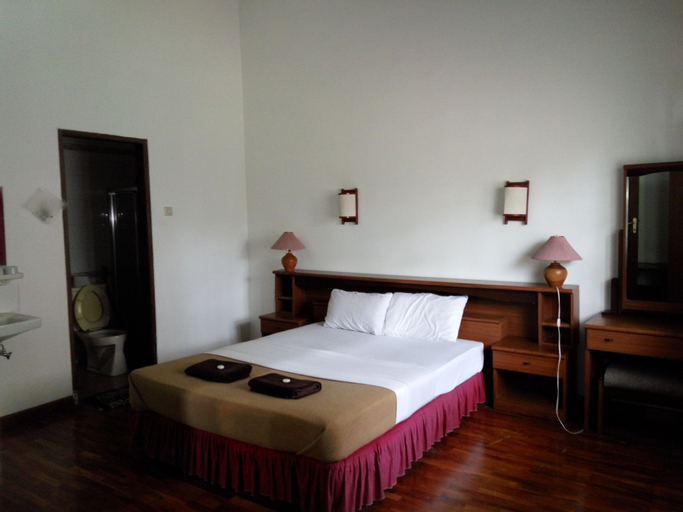 Bedroom 6