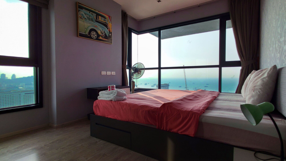 Bedroom 3, Pattaya Central Sea View Pool Suite, Pattaya
