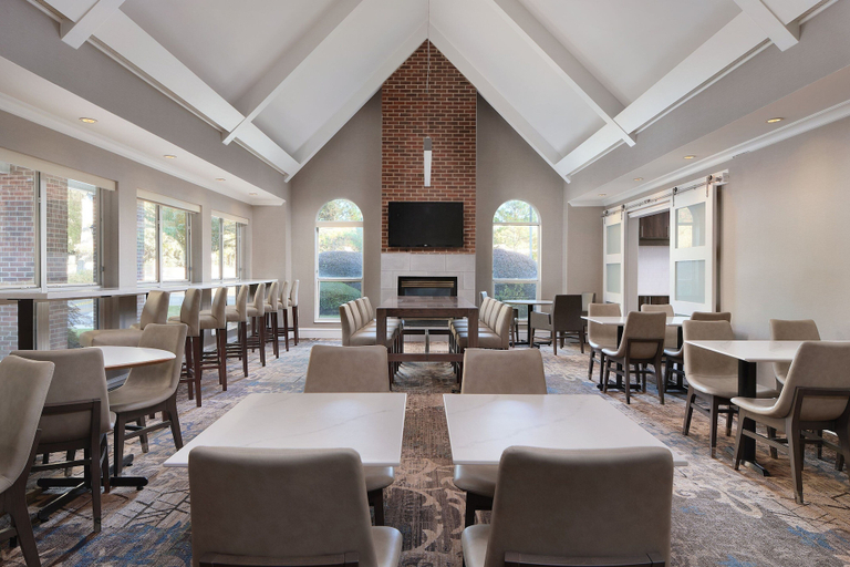 Food & Drinks 4, Residence Inn by Marriott Southern Pines/Pinehurst NC, Moore