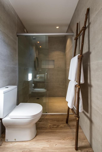Bathroom 3, Casa Amarela, Fernando de Noronha