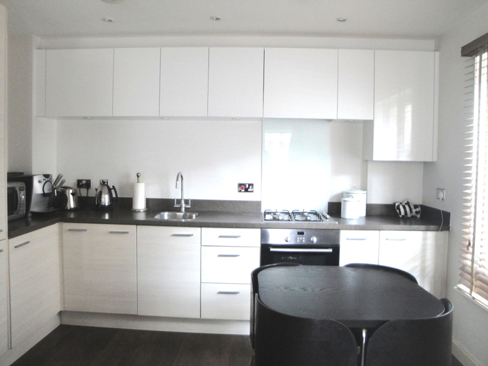 Others 4, Kings Apartment, Cambridgeshire