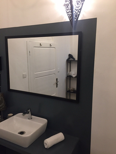 Bathroom 4, Riad Dar Soufa, Rabat