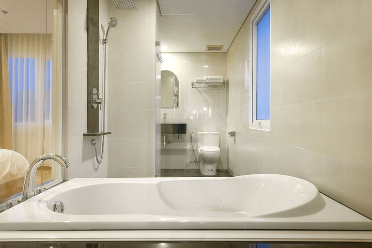 Bathroom 4, C Central Hotel, District 1