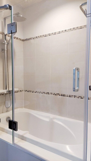 Bathroom 5, J Park Hotel, Muang Chon Buri