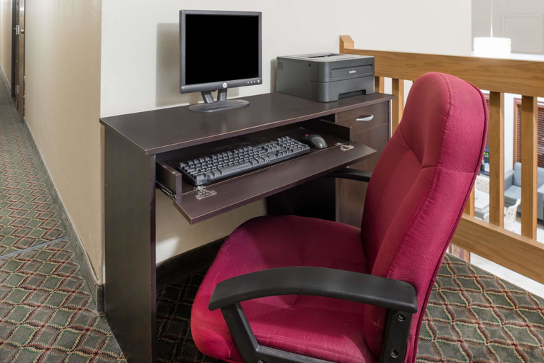 Others 5, Super 8 by Wyndham West Plains, Howell