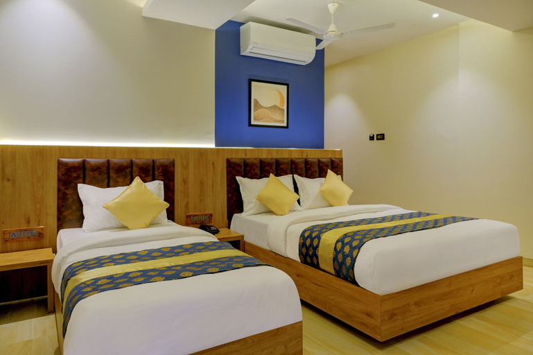 Bedroom 3, Metropolis Business Hotel, North Goa