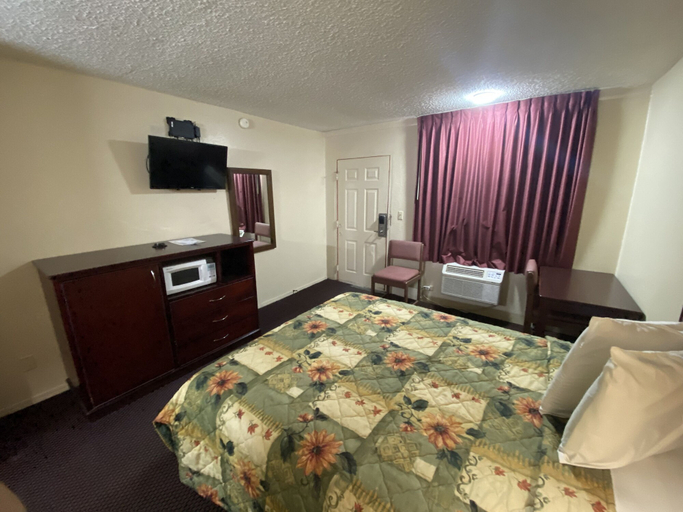 Bedroom 2, Century inn motel, Stephens