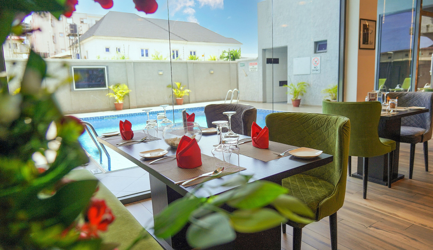 Food & Drinks 5, Mayhill Hotel, Eti-Osa
