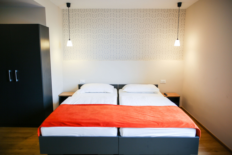 Bedroom 3, Ambient Hotel, Domžale