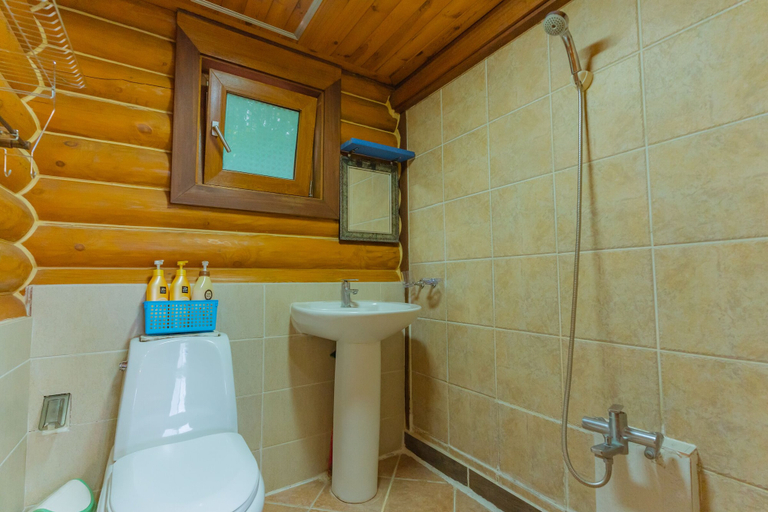 Bathroom 3, Jeju Jungmun Log Pension & Resort, Seogwipo