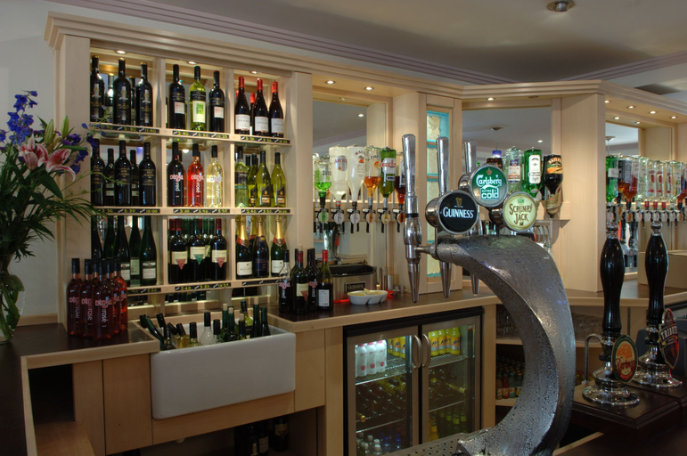 Food & Drinks 5, The Waterfront Inn, Devon