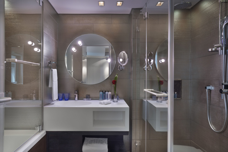 Bathroom 5, Royal Beach Tel Aviv by Isrotel exclusive