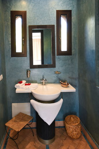 Bathroom 5, Les Jardins de Zyriab, Marrakech