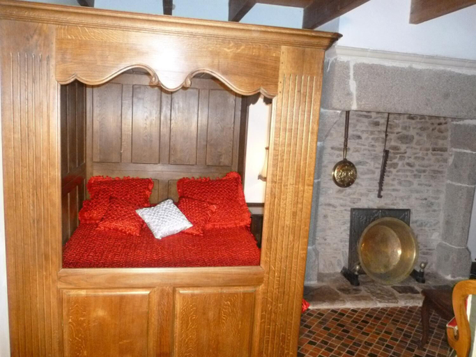 Bedroom 4, Logis le Manoir de la Foulerie, Manche