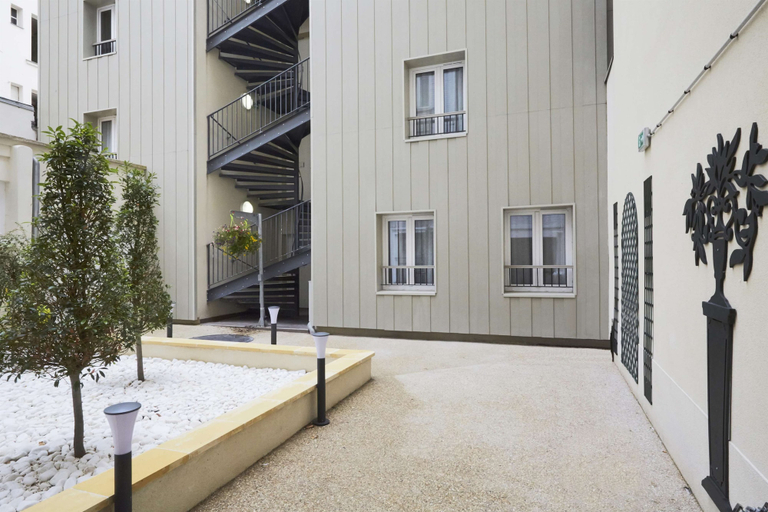 Exterior & Views 2, Kyriad Paris 18 - Porte de Clignancourt - Montmartre, Paris