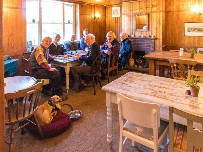 Food & Drinks 5, Three Horseshoes Inn, Dorset