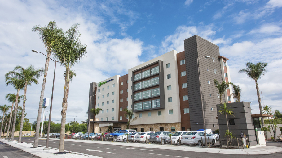 Exterior & Views 2, Holiday Inn Express & Suites CELAYA by IHG, Apaseo el Grande