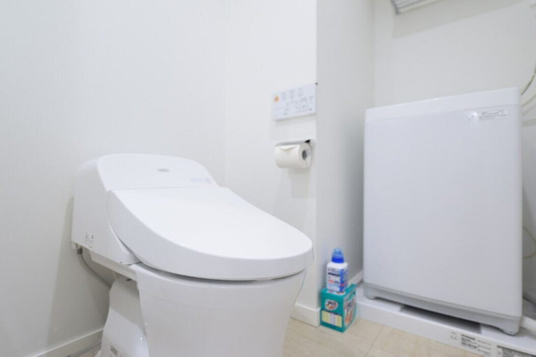 Bathroom 3, SALON Shibuya 4A, Shibuya