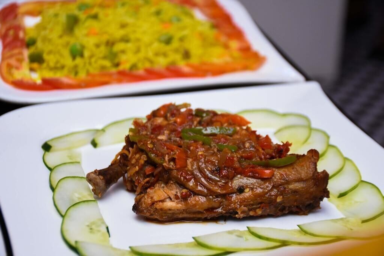 Food & Drinks 5, Elim Top Suites, Jos North