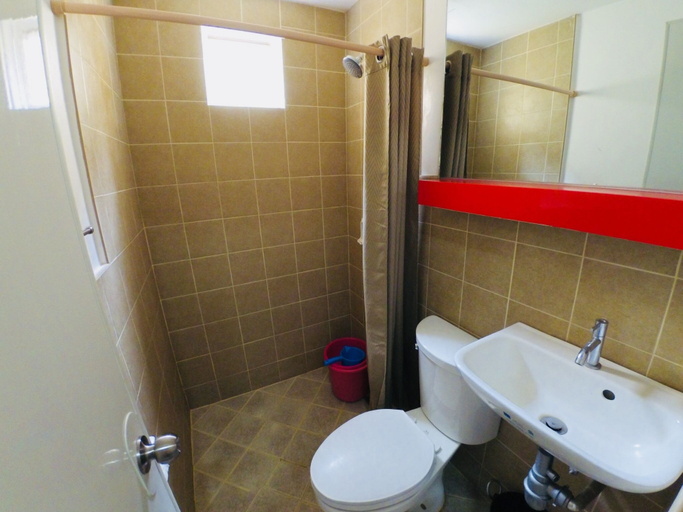 Bathroom 4, Brew Home, Bacolod City