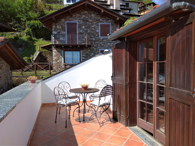 Others 5, Casa Serena, Verbano-Cusio-Ossola
