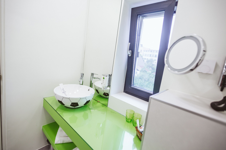 Bathroom 3, Lol et Lola Hotel, Cluj-napoca