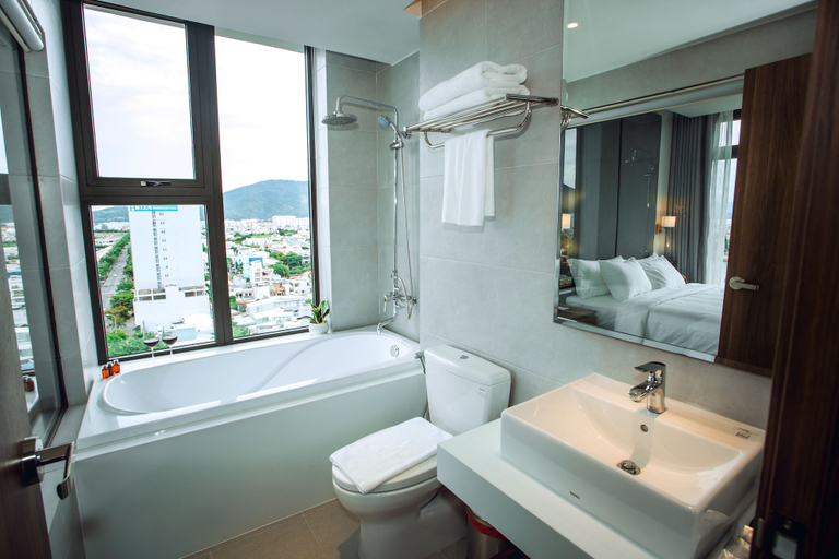 Bathroom 5, Glamour Hotel Da Nang, Da Nang