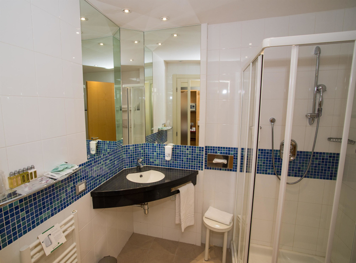 Bathroom 4, Best Western Palace Inn Hotel, Ferrara