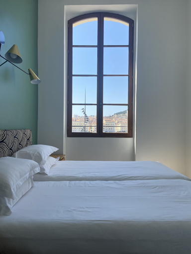 Bedroom 3, Hotel Bellevue Marseille, Bouches-du-Rhône