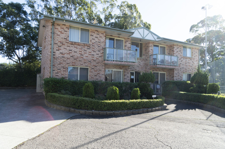 Exterior & Views 2, Golf Place Inn, Wollongong Bal