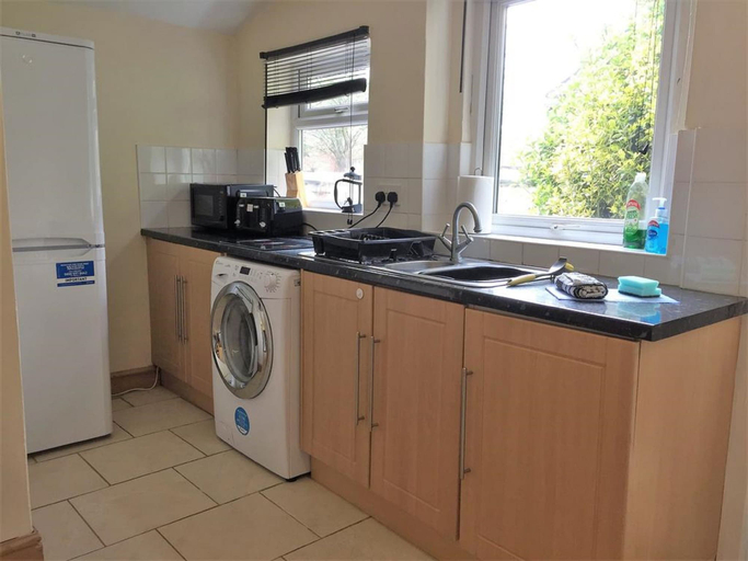 Others 5, Royle House, Cheshire West and Chester