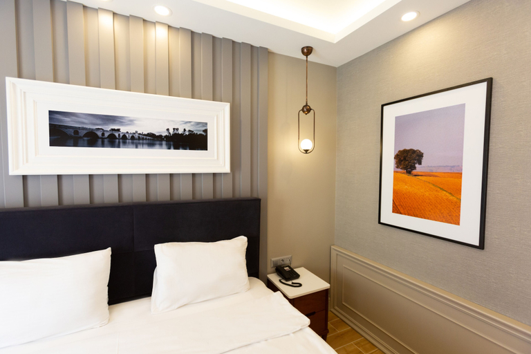 Bedroom 5, Alan Suites, Merkez
