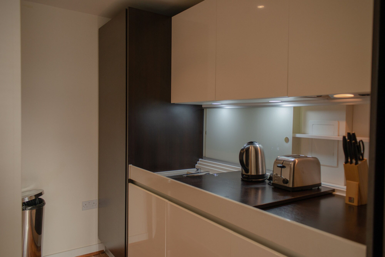 Others 3, One Bed Serviced Apt Moorgate, London