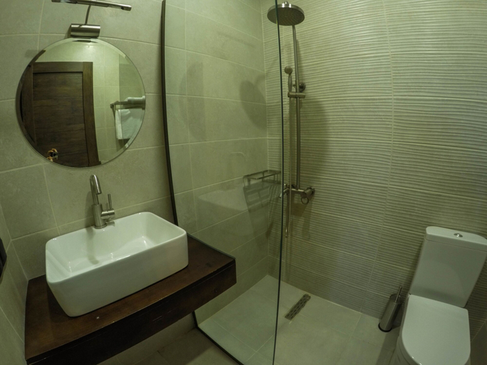 Bathroom 4, Citron Cottages, Batumi