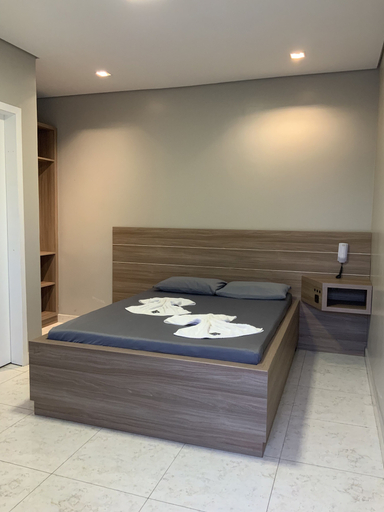 Others 5, Motel Passione, Pinhais