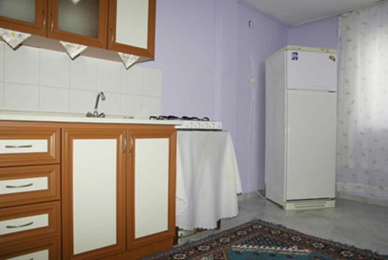 Others 5, Dogan Pansiyon, Gökçeada