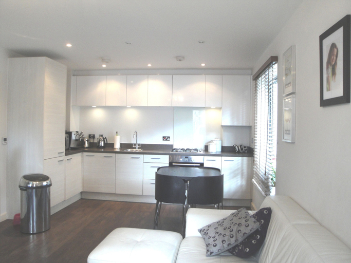 Others 5, Kings Apartment, Cambridgeshire