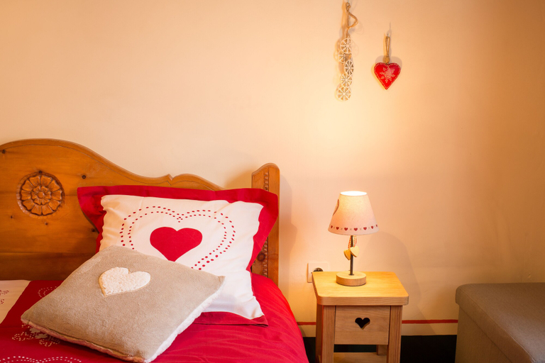 Bedroom 5, Maison D'hôtes Au Coeur Des Alpes, Savoie