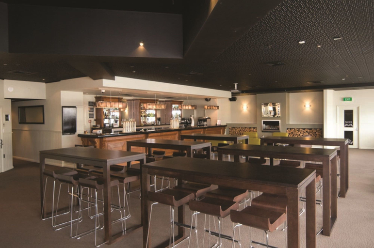Food & Drinks 5, Distinction Palmerston North Hotel & Conference Centre, Palmerston North