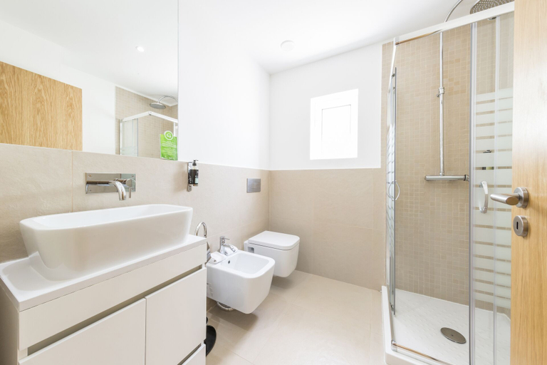 Bathroom 5, Eden Villas & Apartments, Albufeira