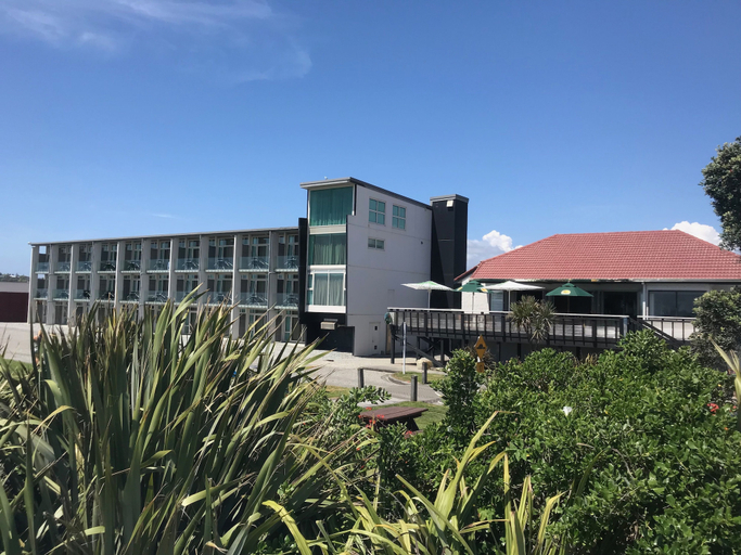 Exterior & Views 2, Beachfront Hotel, Westland
