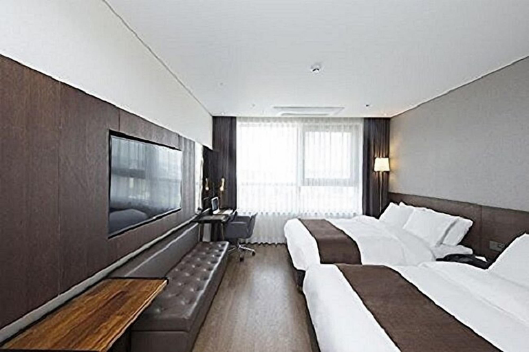 Bedroom 4, Ramada by Wyndham Daejeon, Yuseong